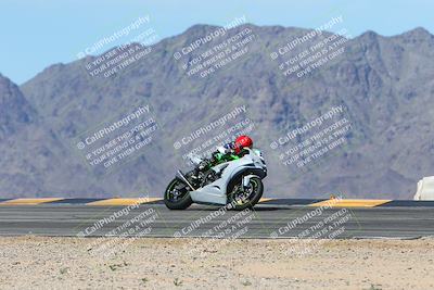 media/Apr-04-2024-Racers Edge (Thu) [[ac0bf05b20]]/B Group/Session 5 (Turn 9 )/